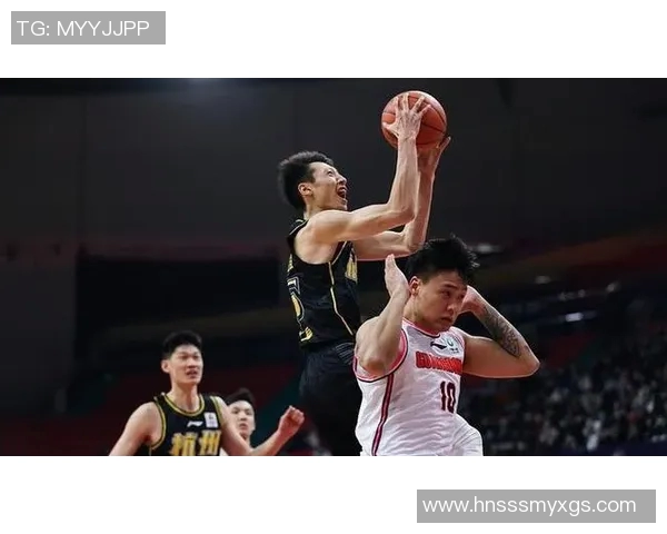 武汉篮球队在邀请赛中以86分稳居积分榜首位