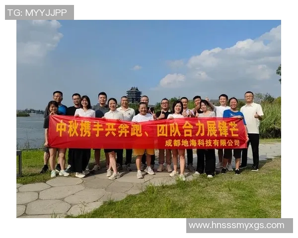 重庆篮球队的团队协作揭秘:如何在赛场上实现完美配合与默契合作